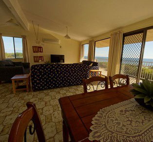 Sea Air-a Siesta 5 - Broome Tourism 3