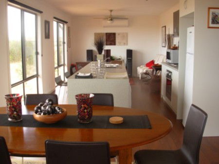 The Bird Hide - Broome Tourism 3