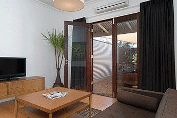 Strathalbyn Villas - Broome Tourism 5