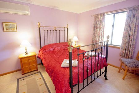 Lyrabendi Farmstay - Broome Tourism 4
