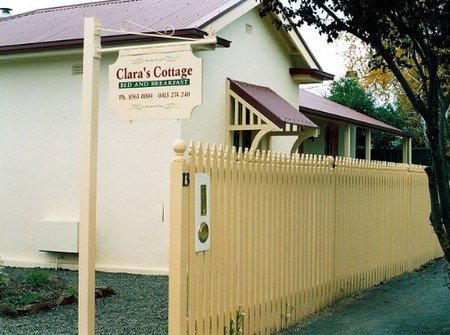 Clara's Cottage - Broome Tourism 1