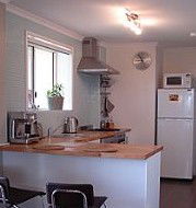 Treetops Bed & Breakfast - Broome Tourism 3