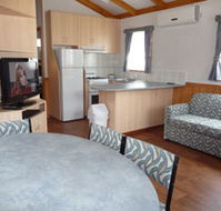 Victor Harbor Holiday and Cabin Park - Broome Tourism
