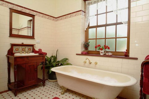 Amanda's Cottage 1899 - Broome Tourism 1