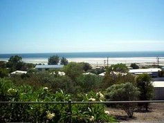 Tidal Retreat 52 - Broome Tourism 1