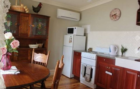 Redwing Shearer's Quarters - Broome Tourism 5