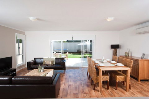 Coast & Vines @ Moana Beach - Broome Tourism 1