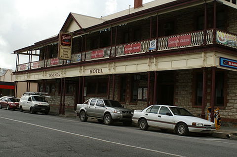 Tanunda Hotel Apartments - Broome Tourism 1