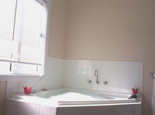 Oohlala Bed & Breakfast - Broome Tourism 5