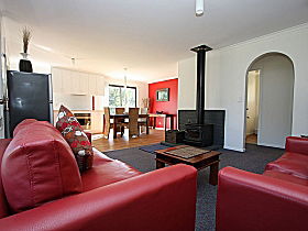 Bruny Island Villas - Eversley - Broome Tourism 0