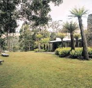 Tullah Lakeside Lodge - Broome Tourism