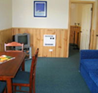 Driftwood Strahan Villas - Broome Tourism