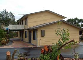 North East Restawhile Bed & Breakfast - Broome Tourism 0