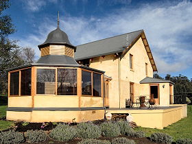 West Kentish TAS Broome Tourism
