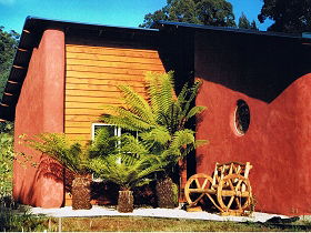 Whispering Spirit Holiday Cottages And Miniature Pony Stud - Broome Tourism 0