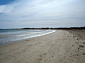 Greens Beach TAS Broome Tourism