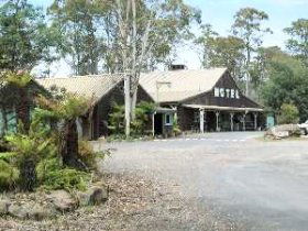 Derwent Bridge Wilderness Hotel - Broome Tourism 0