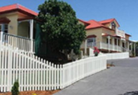 Quayside Cottages - Broome Tourism 0