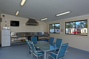 Hobart Airport Tourist Park - Broome Tourism 1