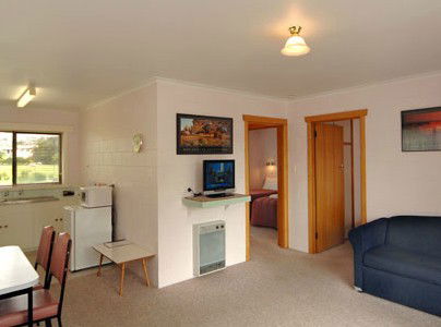 Willaway Motel Apartments - Broome Tourism 2