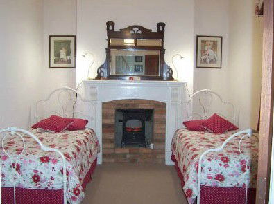 Cottage On Gunning - Broome Tourism 2