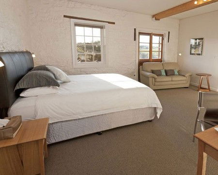 Bluestone Grain Store B&B - Broome Tourism 1