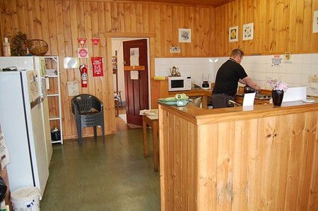 Deloraine Highview Lodge Backpackers - Broome Tourism 3