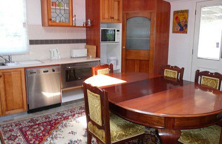 Cherry Park Estate - Broome Tourism 4