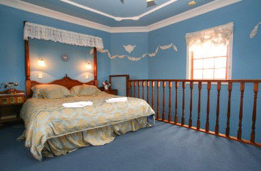 Hatchers Richmond Manor - Broome Tourism 4