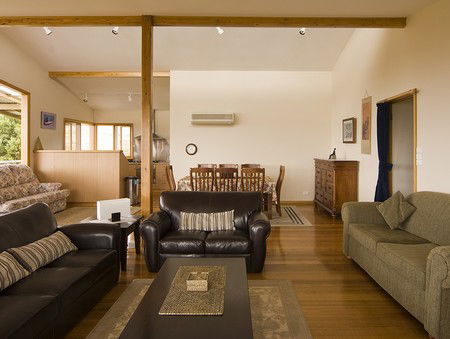 Port Arthur Escapes - Wallaby Lodge - Broome Tourism 2