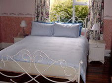 Kenya Cottage - Broome Tourism 2
