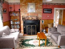 Kenya Cottage - Broome Tourism 3
