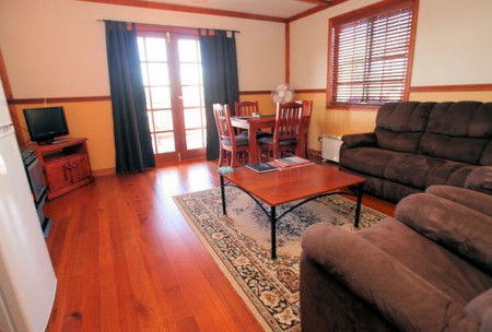 Tiers Cottages - Broome Tourism 4