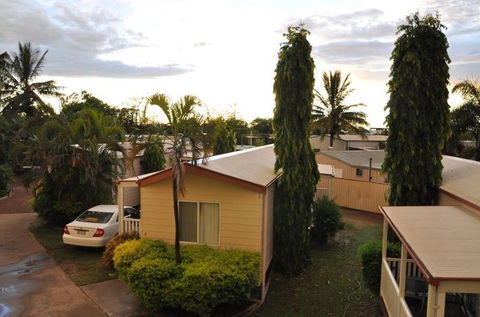 Ashs Holiday Units And Cafe - Broome Tourism 5