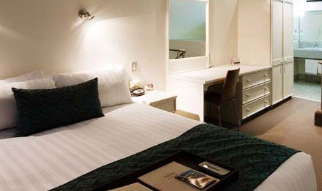 Midgeree Bar QLD Broome Tourism
