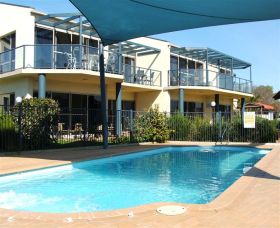 Sails Luxury Apartments - Broome Tourism 0
