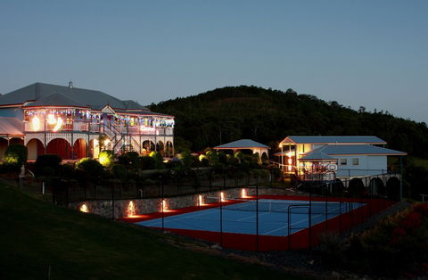 Jacaranda Creek Farmstay And Bed And Breakfast - Broome Tourism 1