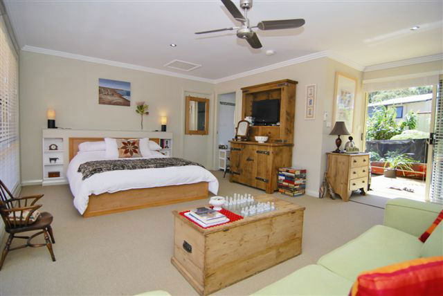  Broome Tourism