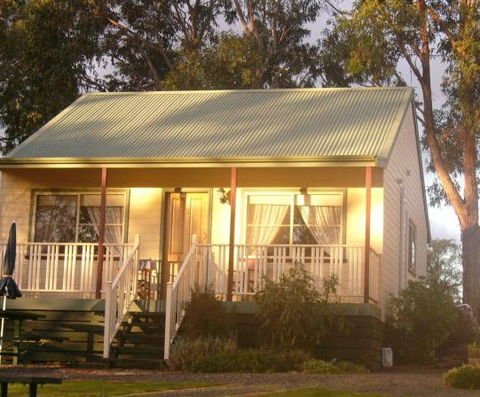 Avoca Cottages - Broome Tourism 0