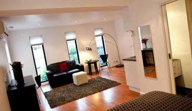 Sixty Three On Lucan - Broome Tourism 1