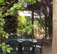 Emeu Inn Bed  Breakfast - Broome Tourism