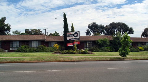 Bristol Hill Motor Inn & Peppas Licensed Restaurant - Broome Tourism 1
