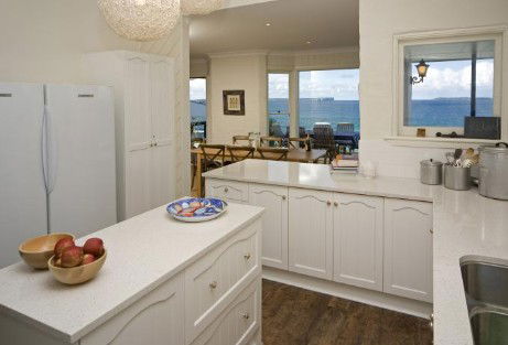 Absolute Waterfront At Hyams Beach - Elandra - Broome Tourism 1