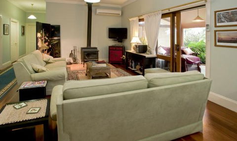 Acacia House Bed And Breakfast - Broome Tourism 2