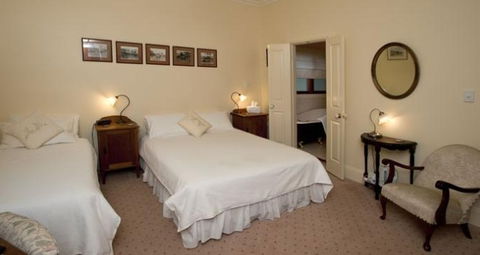 Acacia House Bed And Breakfast - Broome Tourism 4