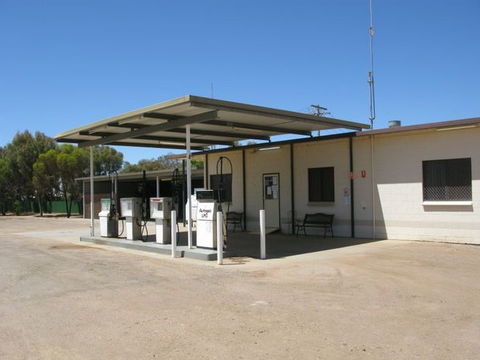 Silverland Caravan Park - Broome Tourism 2