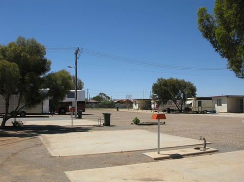 Silverland Caravan Park - Broome Tourism 3