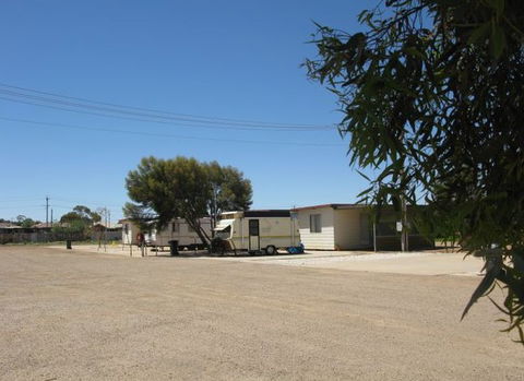 Silverland Caravan Park - Broome Tourism 4