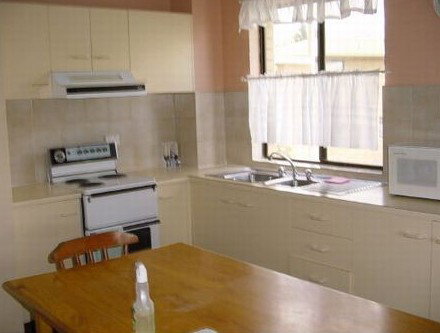 Jindabyne Apartments - Broome Tourism 3
