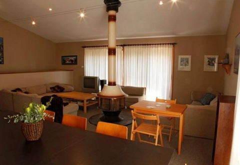 Three Way Inn - Broome Tourism 4